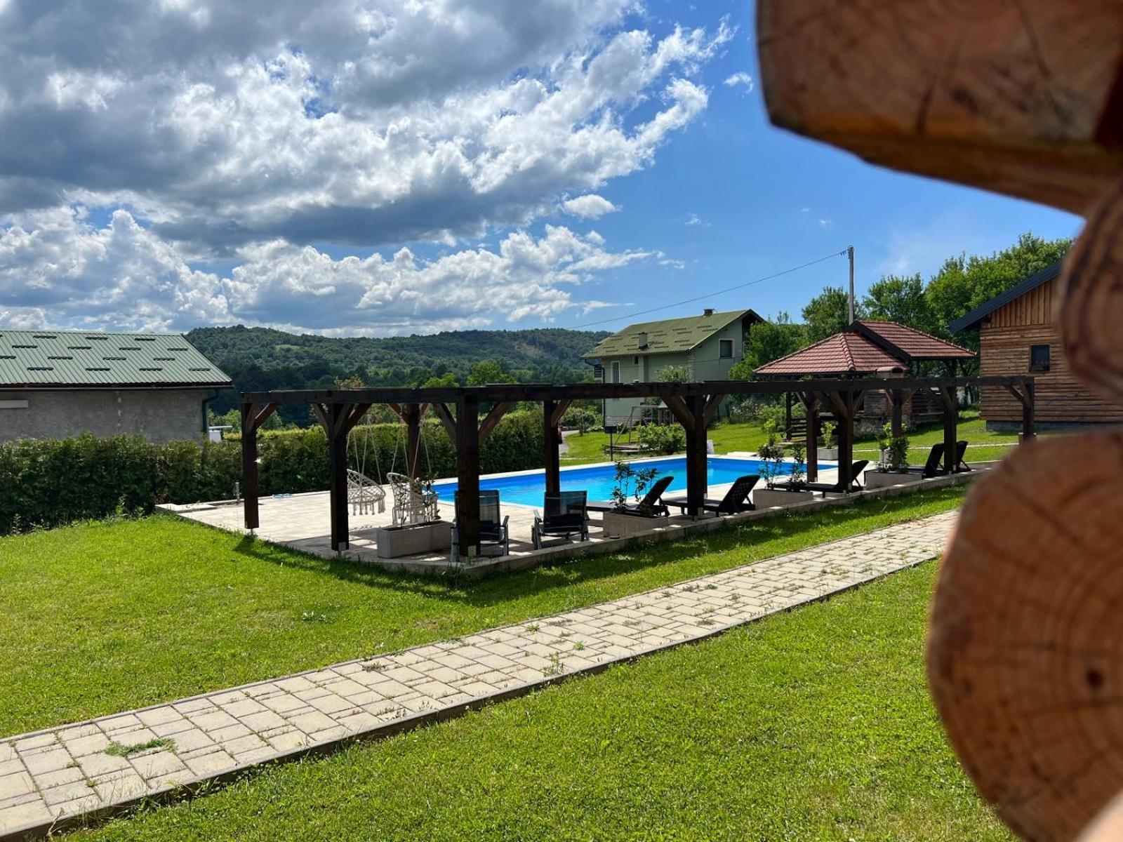 Timber Fairies Villa Slunj Dış mekan fotoğraf