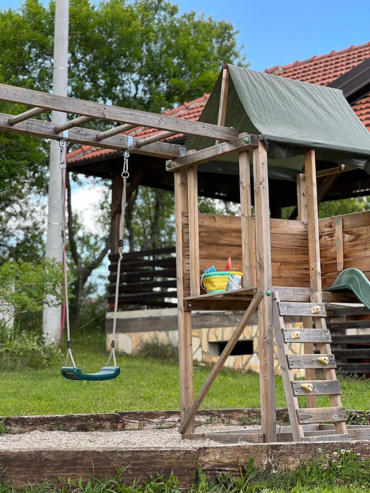Timber Fairies Villa Slunj Dış mekan fotoğraf